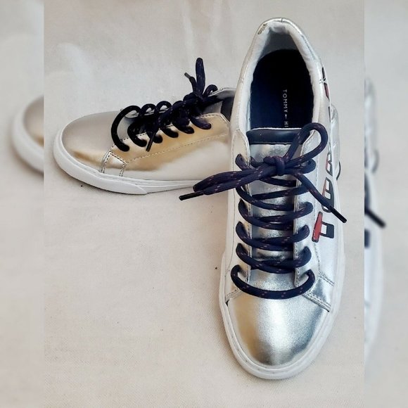 TOMMY HILFIGER AUTHENTIC LONI METALLIC LOGO TOMMY SNEAKERS WOMEN'S SIZE 8 - Picture 9 of 12